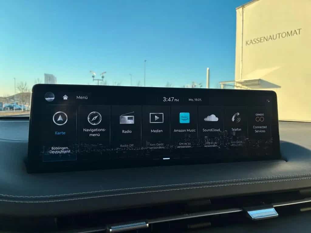 Genesis GV70 Sport 4WD * LED*NAVI*KAMERA*PANO*LEDER * 11/2024-photo-15