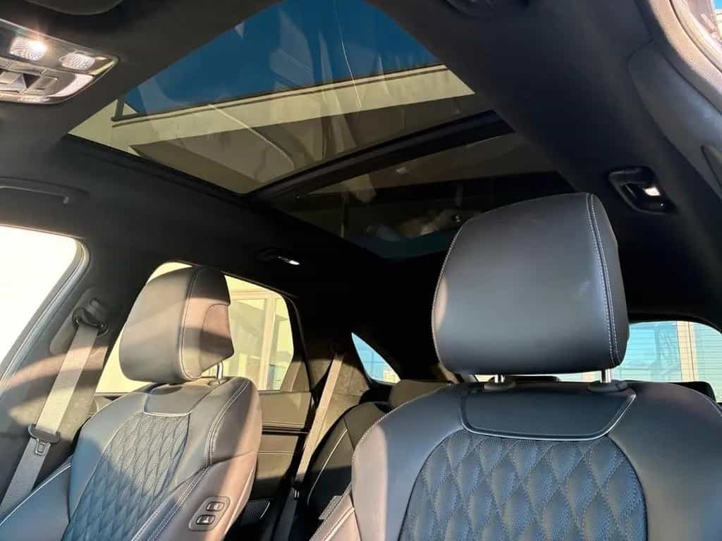 Genesis GV70 Sport 4WD * LED*NAVI*KAMERA*PANO*LEDER * 11/2024-photo-17