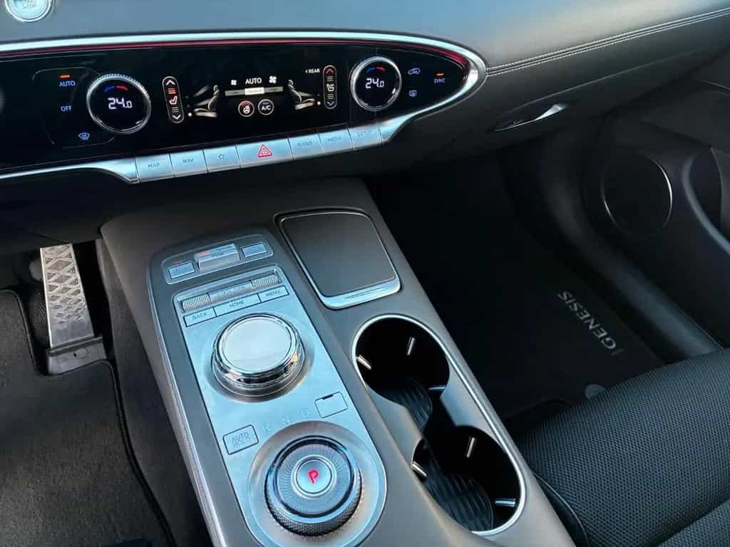 Genesis GV70 Sport AWD *P ANO*NAVI*LEDER*KAMERA*LED * 11/2024-photo-16