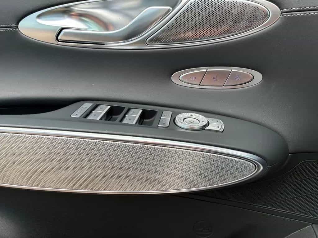 Genesis GV70 Sport AWD * LED*NAVI*KAMERA*LEDER*PANO * 11/2024-photo-14