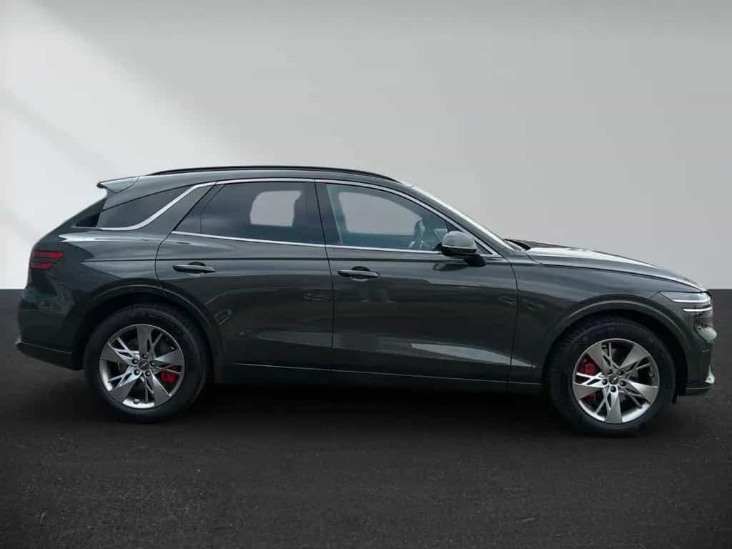 Genesis GV70 Sport AWD * LED*NAVI*KAMERA*LEDER*PANO * 11/2024-photo-2