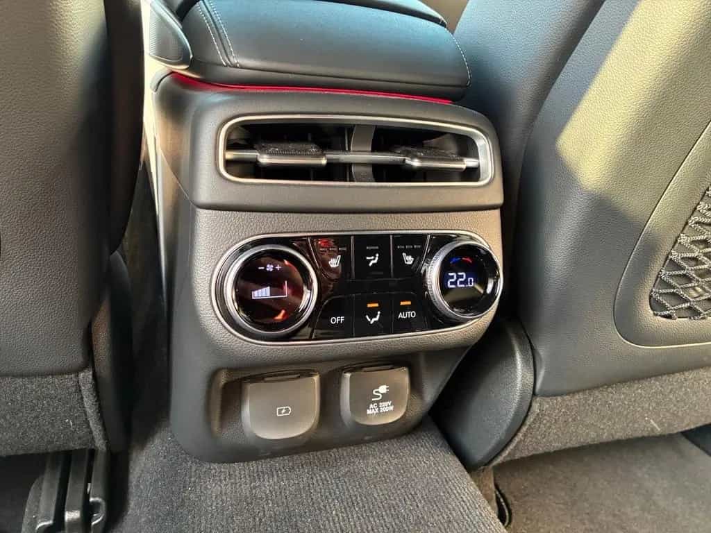 Genesis GV70 Sport AWD * KAMERA*LED*NAVI*LEDER*PANO * 11/2024-photo-11