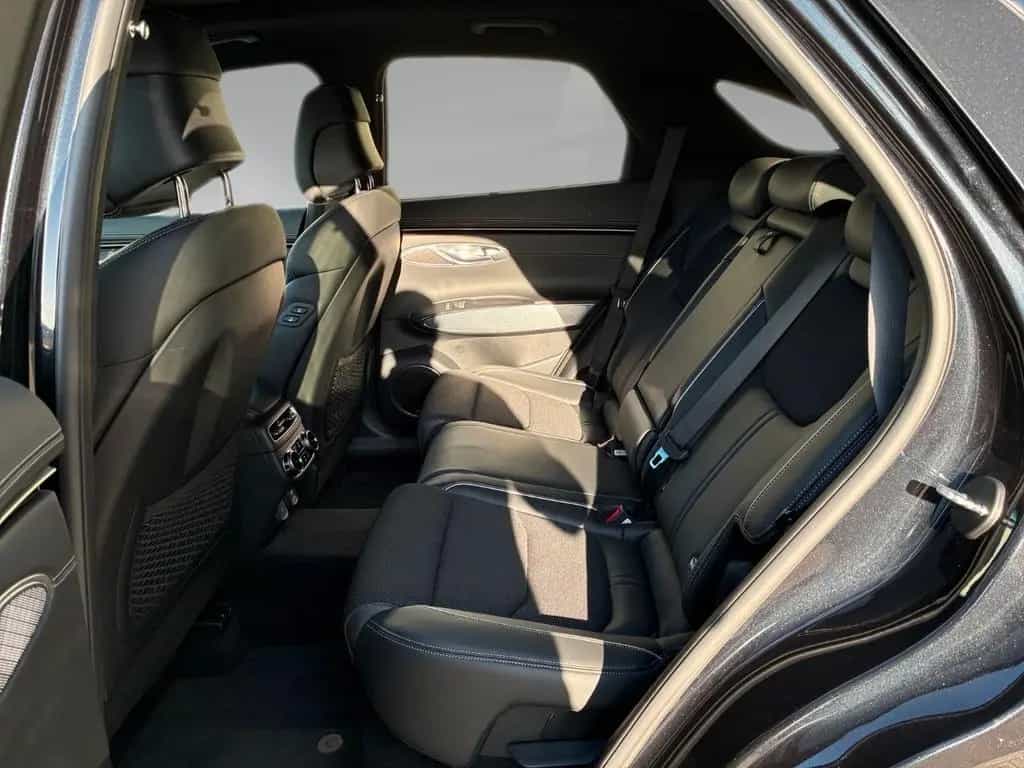 Genesis GV70 Sport AWD * KAMERA*LED*NAVI*LEDER*PANO * 11/2024-photo-6