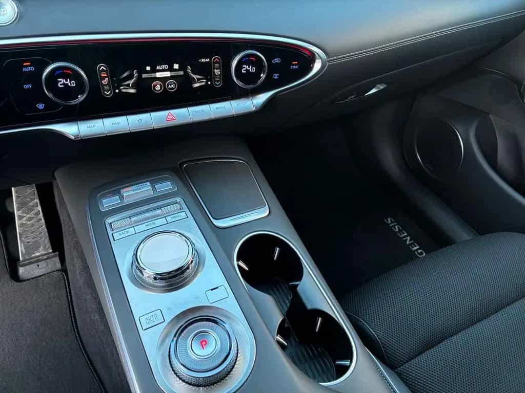 Genesis GV70 Sport AWD * LED*NAVI*KAMERA*LEDER*PANO * 11/2024-photo-16