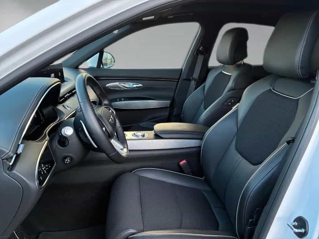 Genesis GV70 Sport AWD * LED*NAVI*KAMERA*LEDER*PANO * 11/2024-photo-8