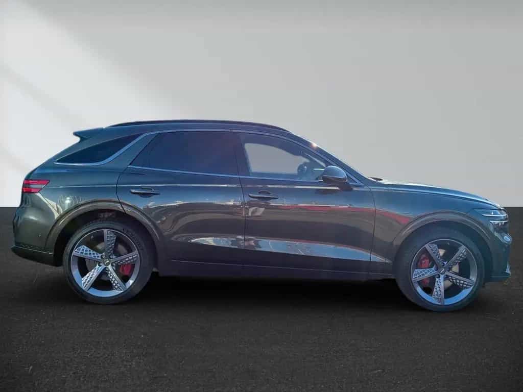 Genesis GV70 Sport AWD * LED*KAMERA*LEDER*NAVI*PANO * 11/2024-photo-4