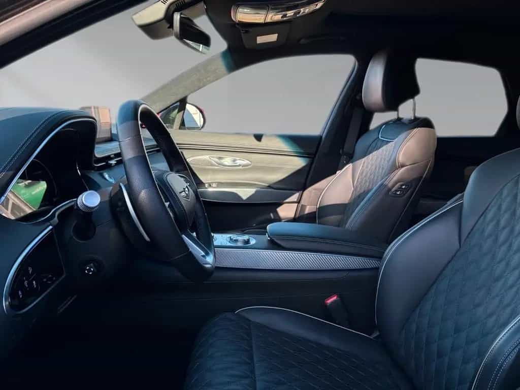 Genesis GV70 Sport AWD * LED*KAMERA*LEDER*NAVI*PANO * 11/2024-photo-9