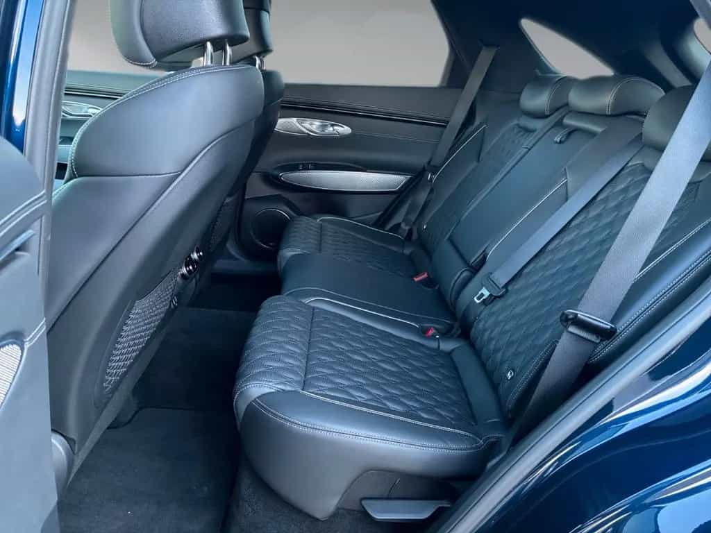 Genesis GV70 Sport AWD *PANO*NAVI*KAMERA*LED*LEDER*SHZ* 11/2024-photo-12