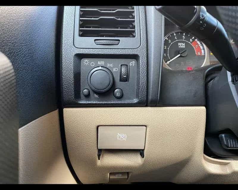 Hummer H3 3.5 Platinum 02/2006-photo-13