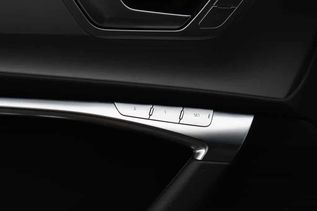 Audi A6 Av. 55 TFSI qu S-Line Pano ACC 20" Blackstyle 12/2022-photo-21