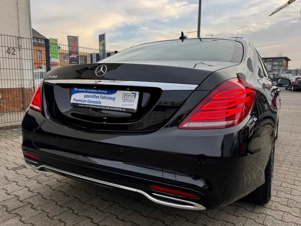 Mercedes-Benz S-Class 350d AMG-LINE*9G*1HD*HUD*PANO*MASSA*DISTR*360° 03/2017-photo-15