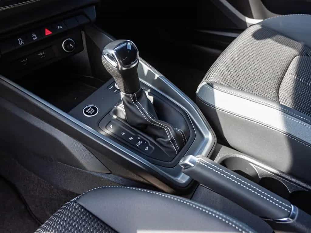 Audi A1 Sportback S line 30 TFSI 116PS Stronic LED 17 null-photo-11