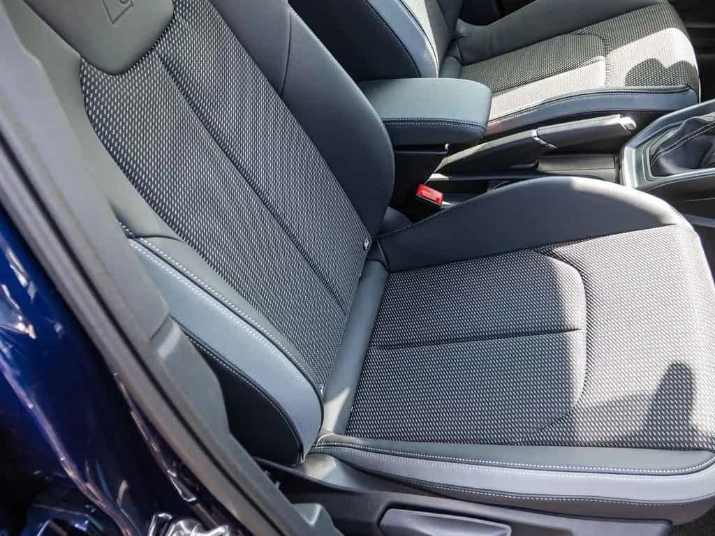 Audi A1 Sportback S line 30 TFSI 116PS Stronic LED 17 null-photo-18