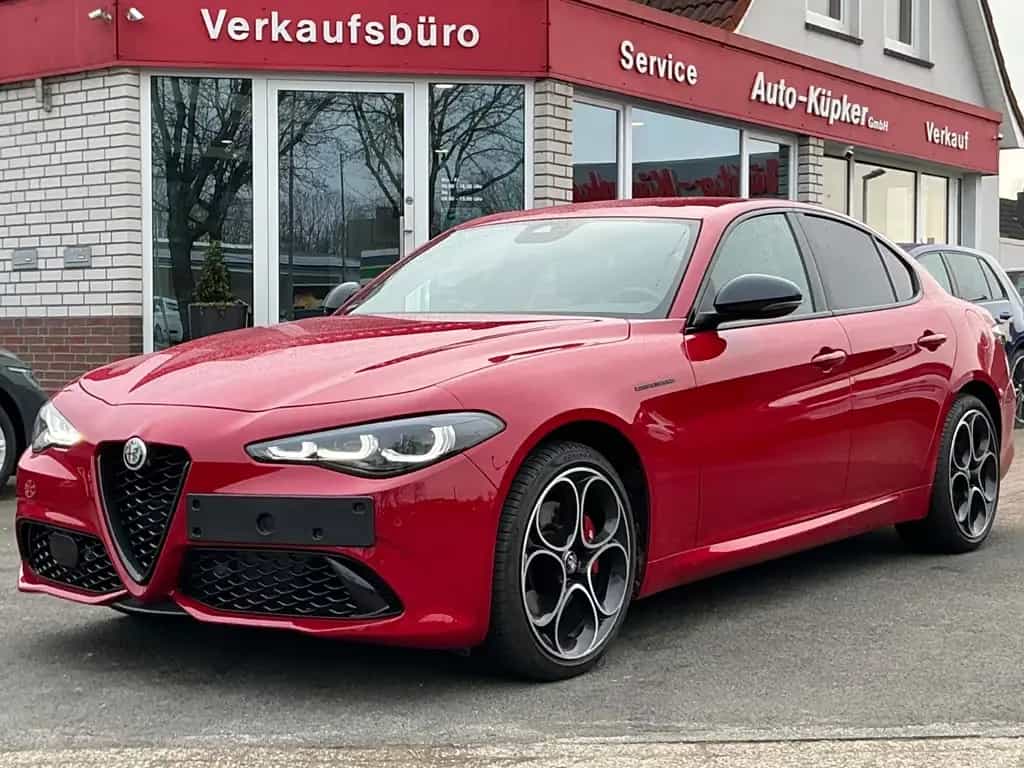 Alfa Romeo Giulia Competizione Q4 LED Leder Navi Kamera ACC 05/2023-photo-0