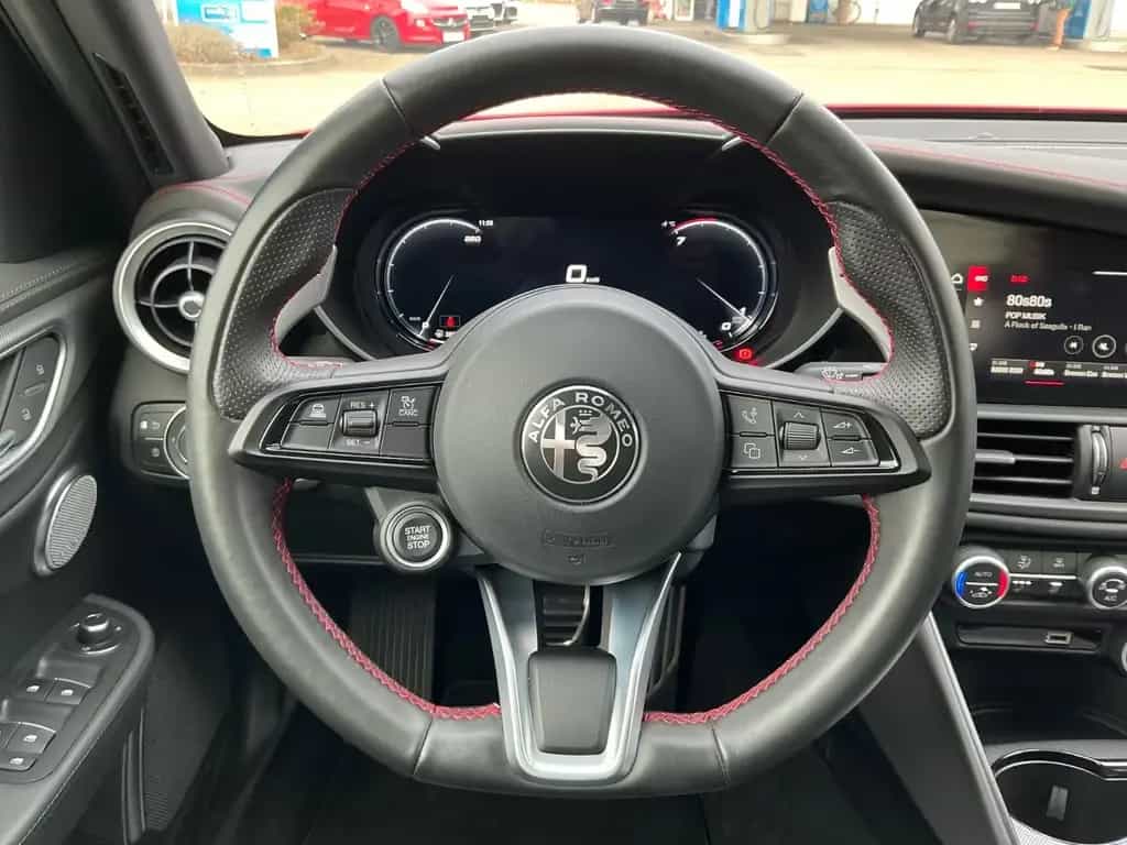 Alfa Romeo Giulia Competizione Q4 LED Leder Navi Kamera ACC 05/2023-photo-16