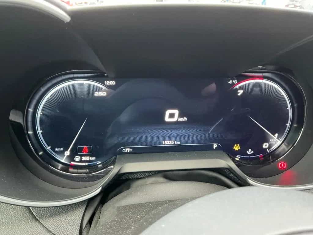 Alfa Romeo Giulia Competizione Q4 LED Leder Navi Kamera ACC 05/2023-photo-18
