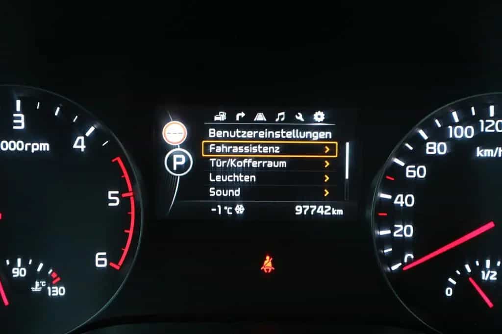 Kia Sportage GT-Line 2WD *DCT/RFK/PANO/LEDER/AHK* 03/2018-photo-17