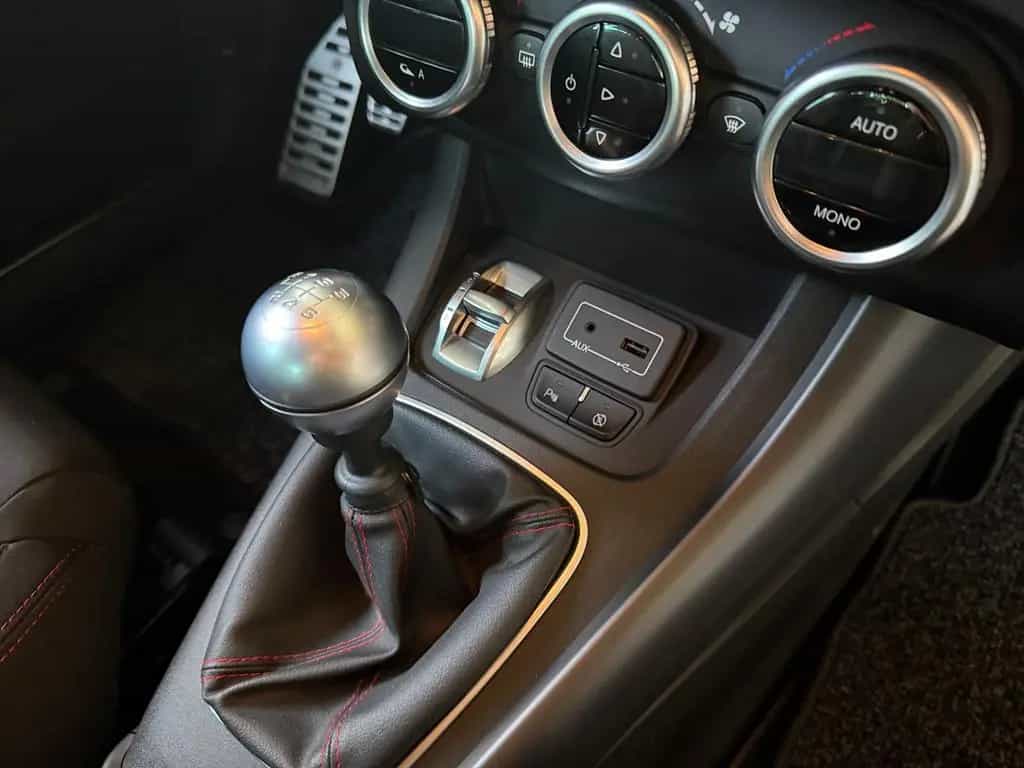 Alfa Romeo Giulietta Sport KLIMA NAV SHZ 04/2019-photo-15