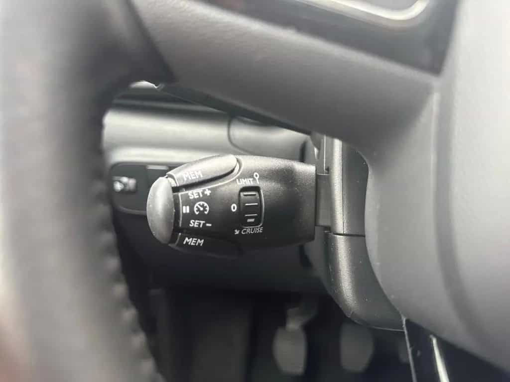 Citroën C3 Max Navi Kamera PDC App Klimaautomatik 02/2024-photo-22