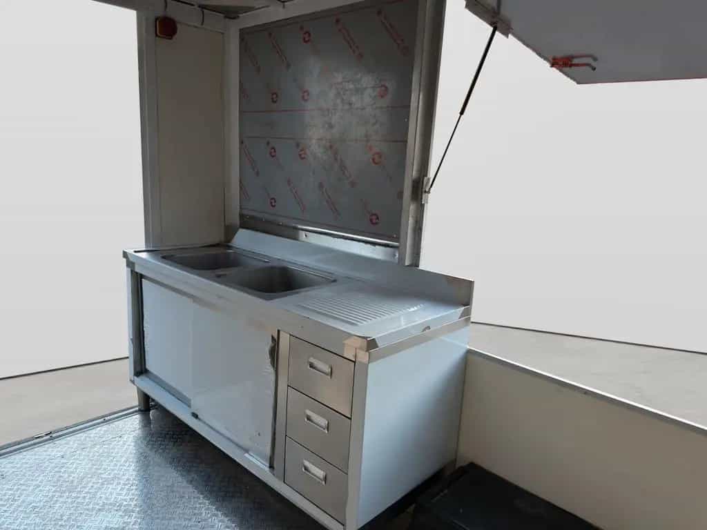 Iveco Daily Automatik Foodtruck / Imbisswagen 05/2012-photo-21