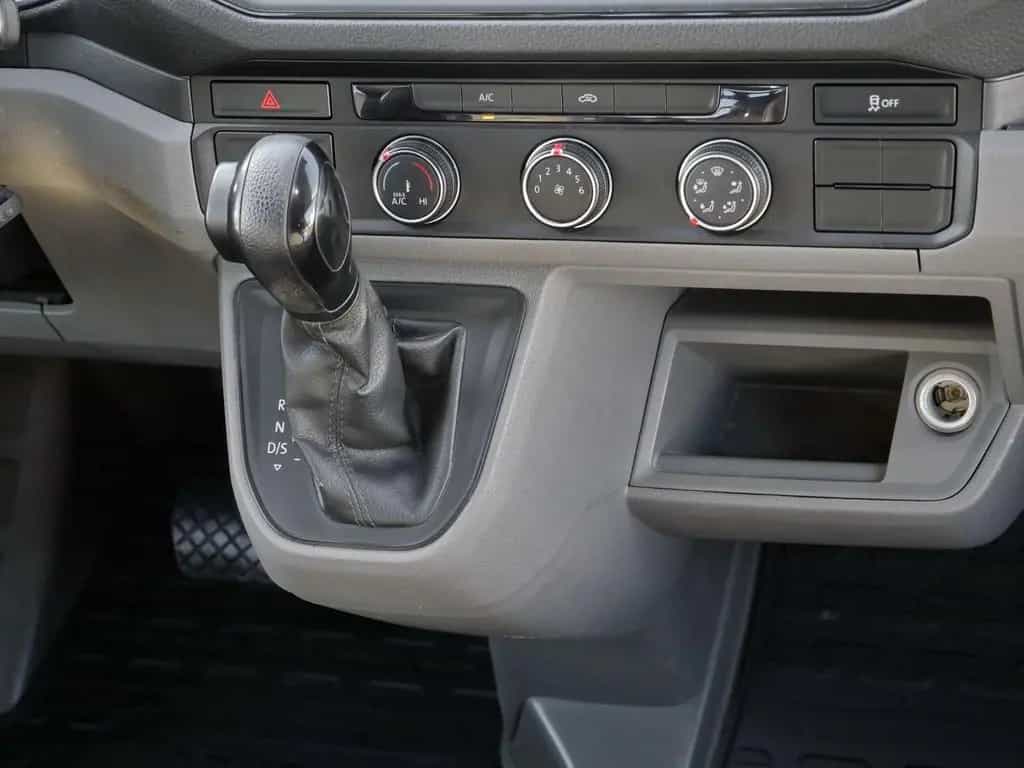 Volkswagen Crafter 35 Doka Pritsche TDI 4x4 AHK*ACC*7Sitze 08/2019-photo-6