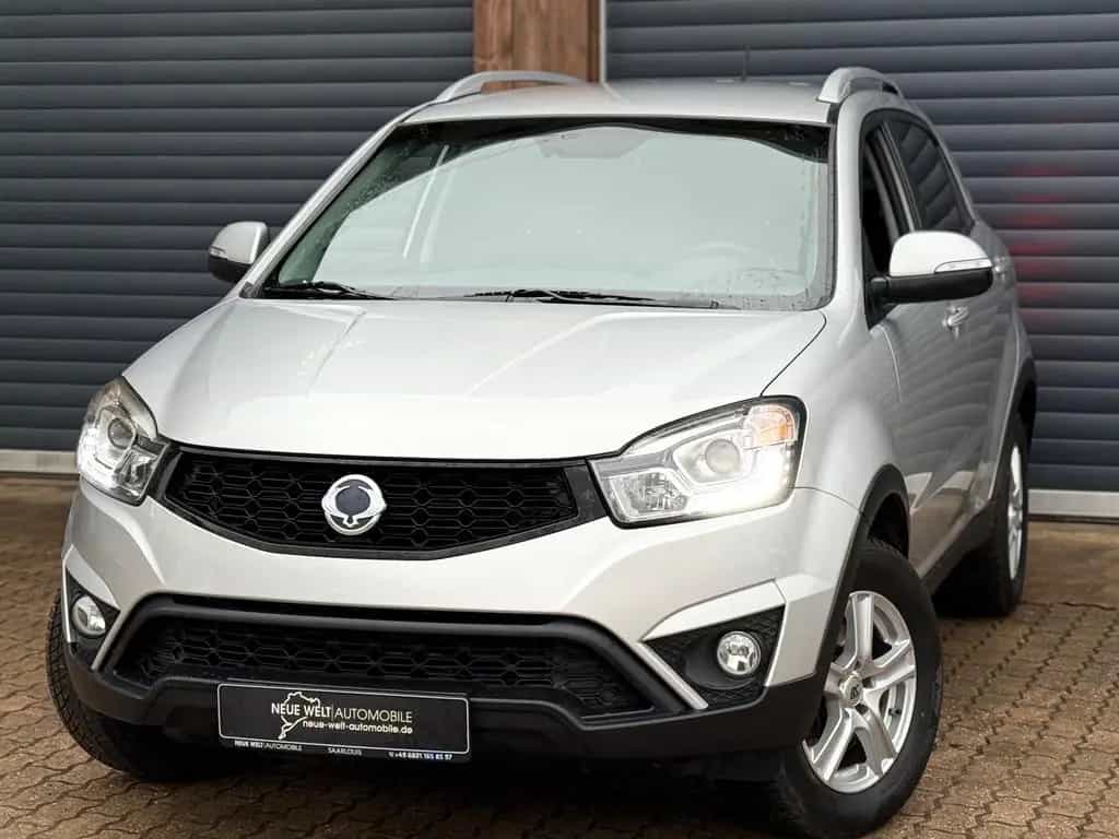 Ssangyong Korando Clever Ed/Kamera/LED/Tempomat/Klimaauto/ 03/2017-photo-1