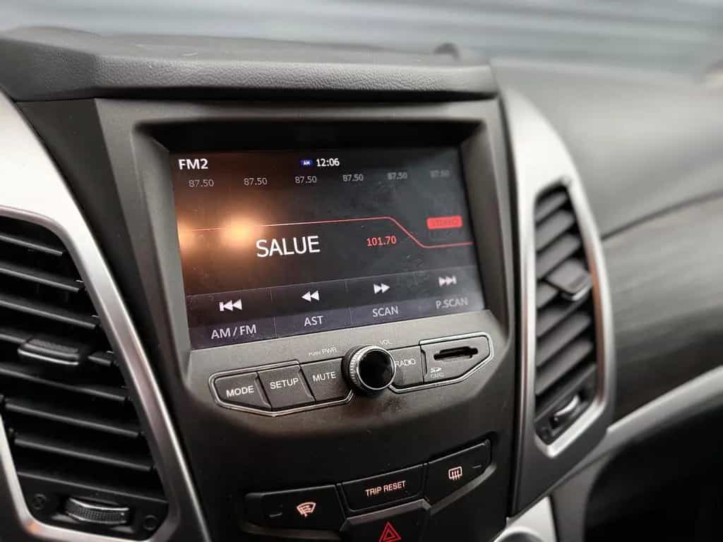 Ssangyong Korando Clever Ed/Kamera/LED/Tempomat/Klimaauto/ 03/2017-photo-16