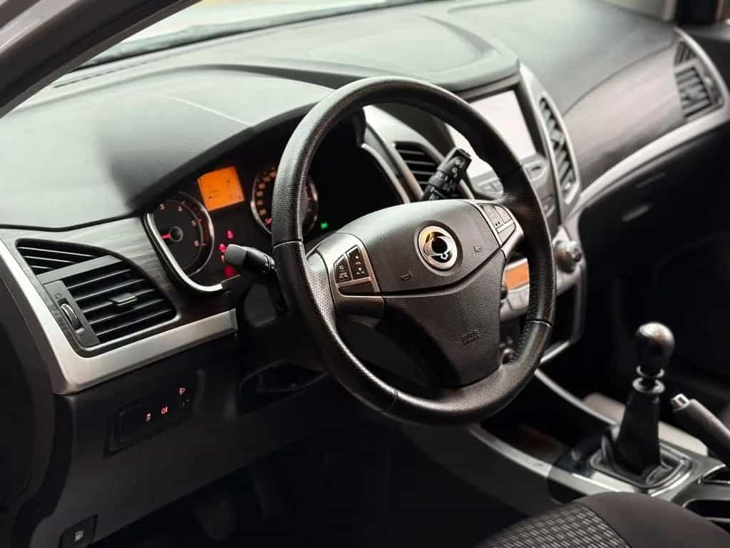 Ssangyong Korando Clever Ed/Kamera/LED/Tempomat/Klimaauto/ 03/2017-photo-20