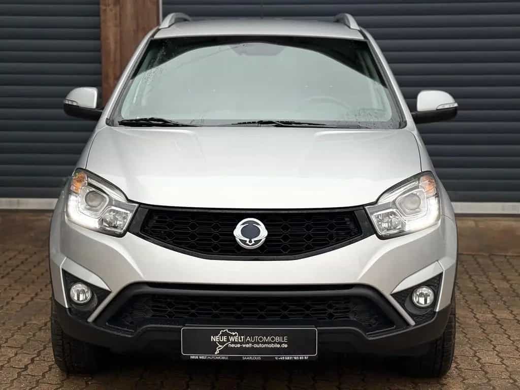 Ssangyong Korando Clever Ed/Kamera/LED/Tempomat/Klimaauto/ 03/2017-photo-4
