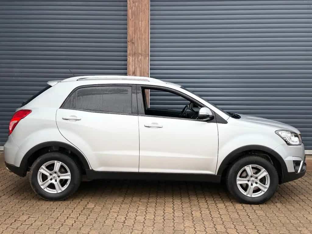 Ssangyong Korando Clever Ed/Kamera/LED/Tempomat/Klimaauto/ 03/2017-photo-5