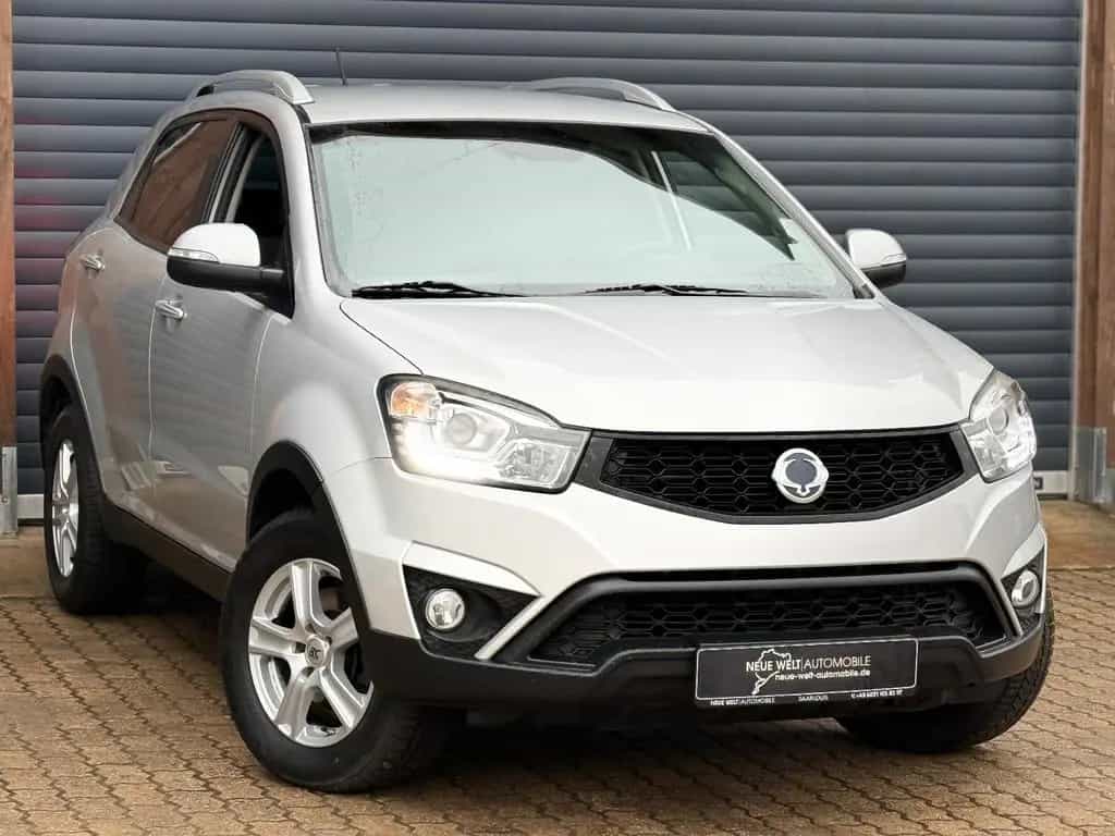 Ssangyong Korando Clever Ed/Kamera/LED/Tempomat/Klimaauto/ 03/2017-photo-6