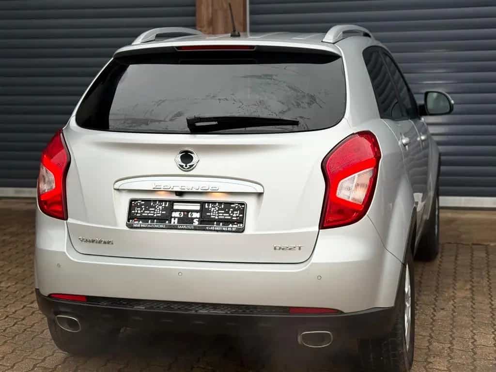 Ssangyong Korando Clever Ed/Kamera/LED/Tempomat/Klimaauto/ 03/2017-photo-9