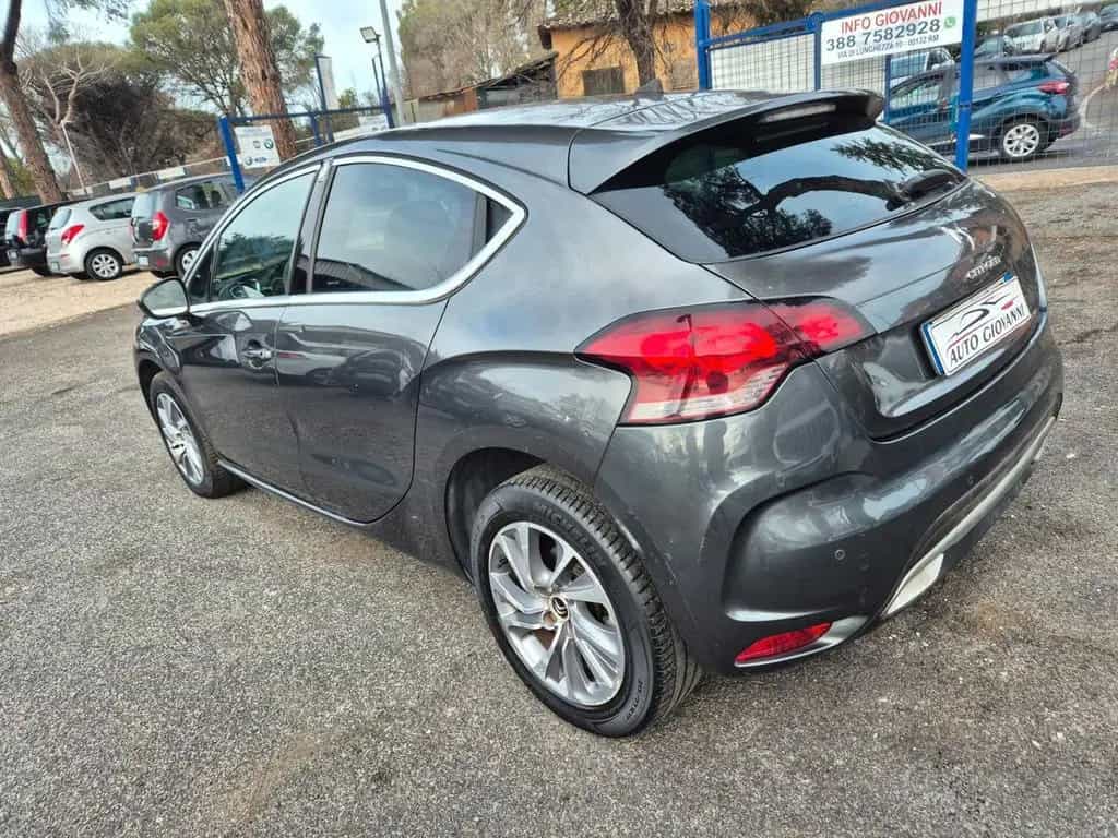 DS Automobiles DS4 Citroen C4 1.6 e-HDi 115 Exclusive 12/2014-photo-11
