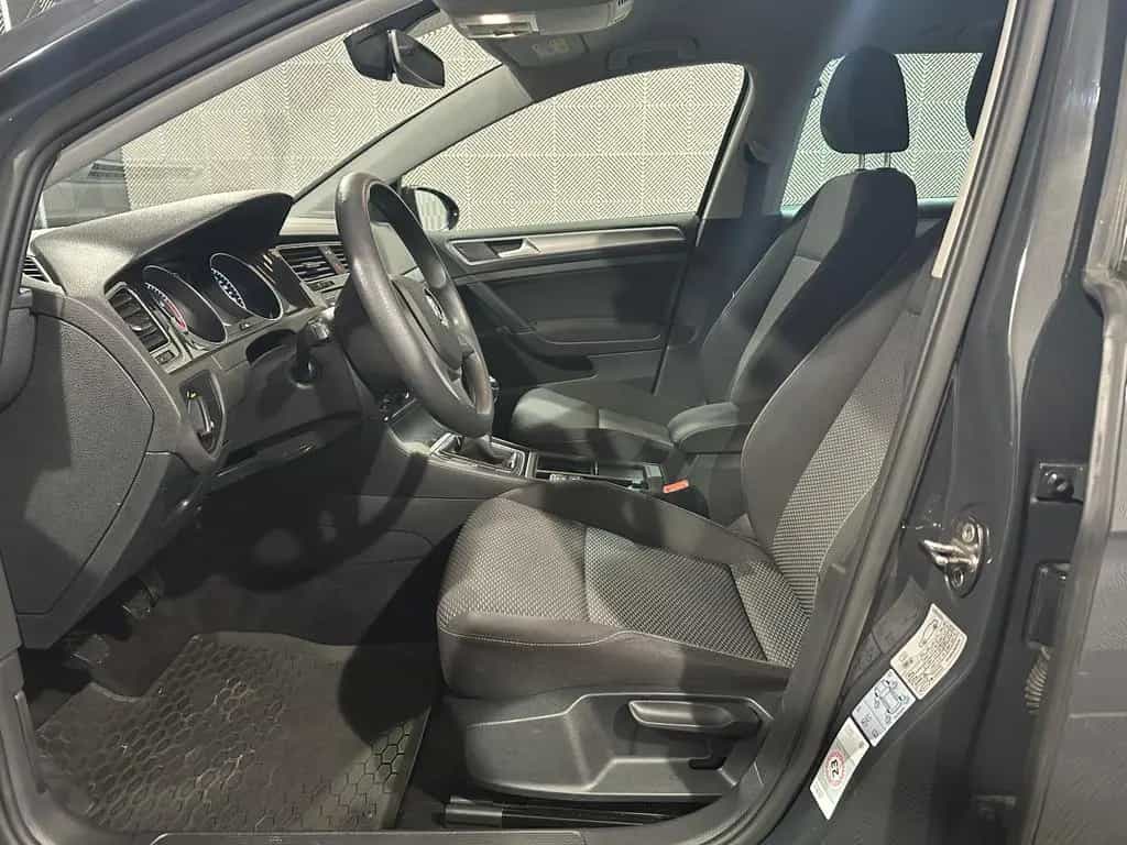 Volkswagen Golf VII Variant*TRENDLINE*AHK-PDC-TEMPO-SHZ-OPF 02/2019-photo-17