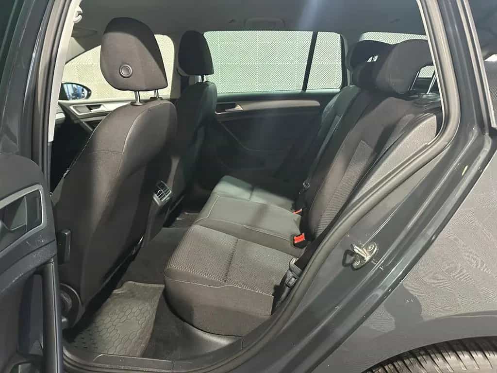 Volkswagen Golf VII Variant*TRENDLINE*AHK-PDC-TEMPO-SHZ-OPF 02/2019-photo-19