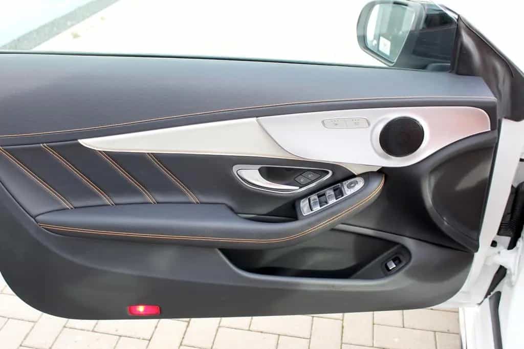 Mercedes-Benz C 63 AMG C 63 S AMG Cabrio - PERFORMANCE 19 ZOLL 1.HAND 09/2017-photo-8