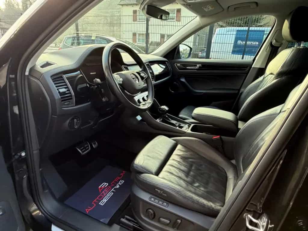 Skoda Kodiaq L&K 4x4*PANO*S-DACH*SHZG*AHK*PDC*TOP 07/2022-photo-13