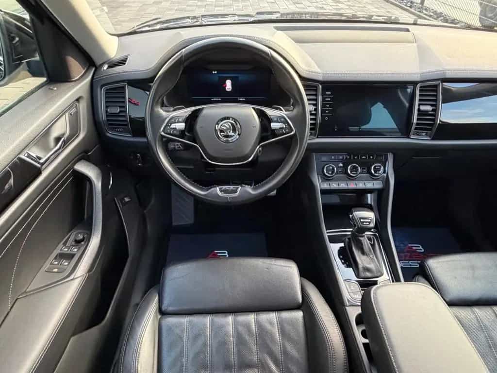 Skoda Kodiaq L&K 4x4*PANO*S-DACH*SHZG*AHK*PDC*TOP 07/2022-photo-7