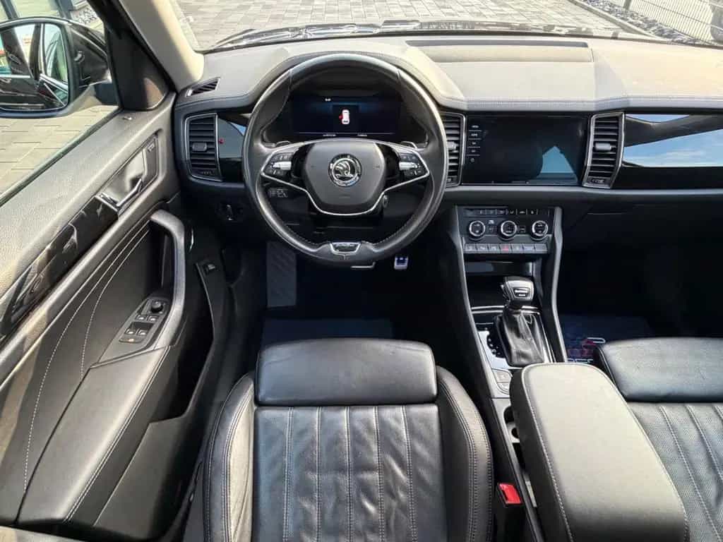 Skoda Kodiaq L&K 4x4*PANO*S-DACH*SHZG*AHK*PDC*TOP 07/2022-photo-8