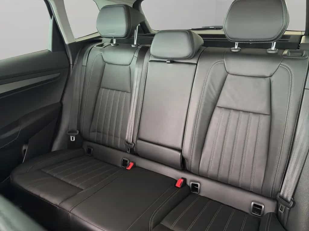 Skoda Karoq Style 1.5 TSI AHK Standheizung Panorama Rü 07/2019-photo-17