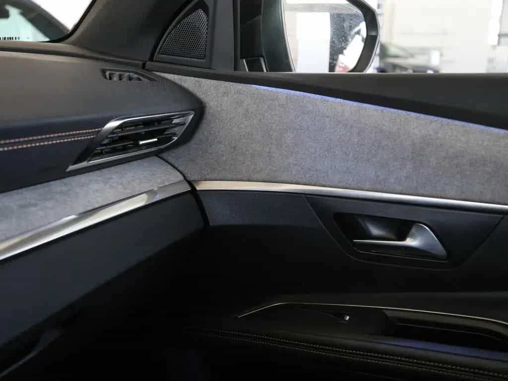 Peugeot 3008 GT Hybrid 136 e-DSC6 ACC LED NAVI KAMERA BT 01/2024-photo-16