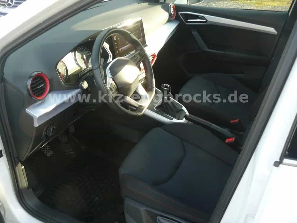 Seat Arona 1,0 TSI FR 10/2021-photo-4