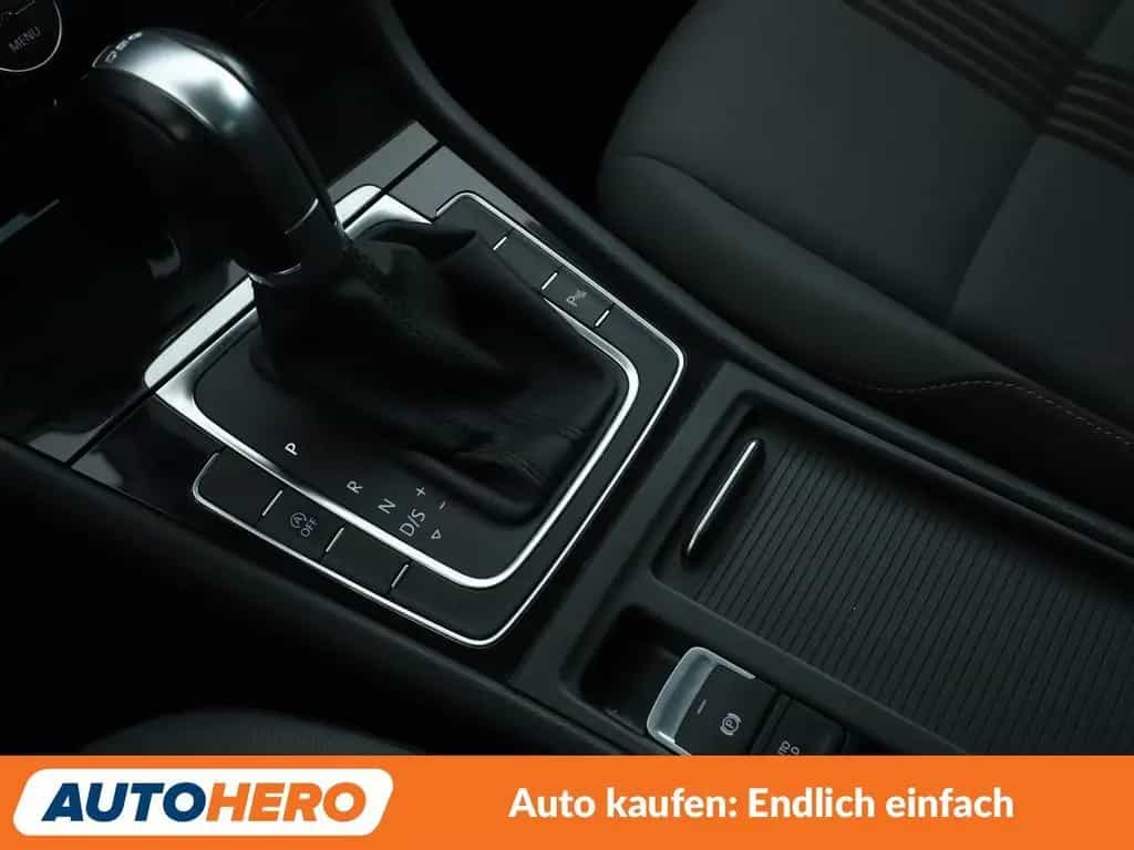 Volkswagen Golf 1.4 TSI Allstar BlueMotion Tech Aut. *ACC*PDC* 02/2017-photo-23