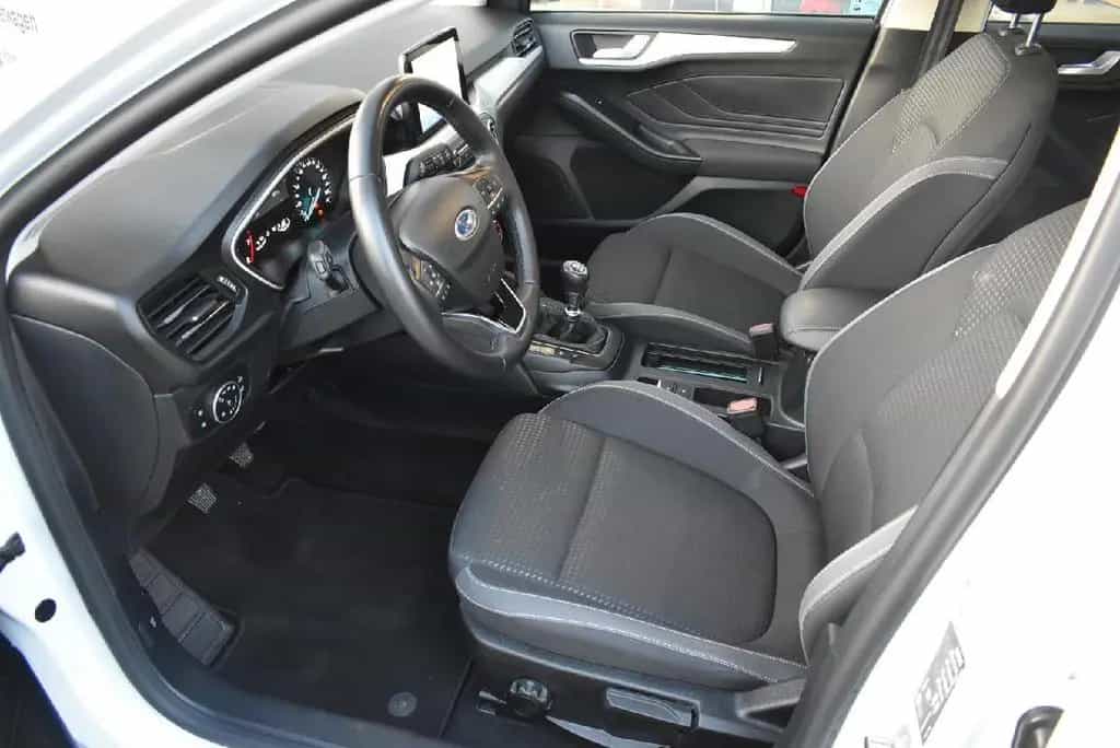 Ford Focus Cool & Connect 10/2021-photo-6