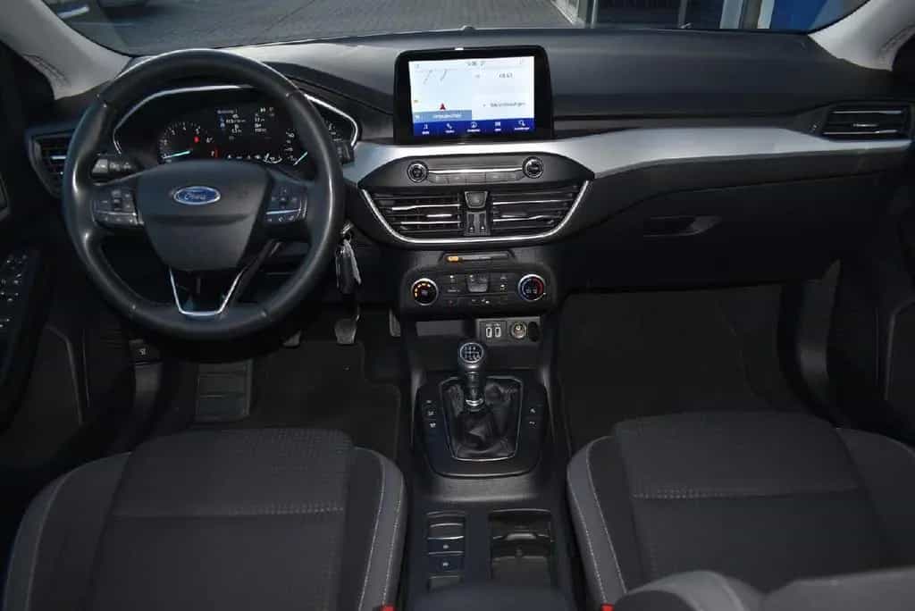 Ford Focus Cool & Connect 10/2021-photo-8