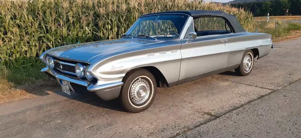 Buick Special Convertible Deluxe 05/1962-photo-4