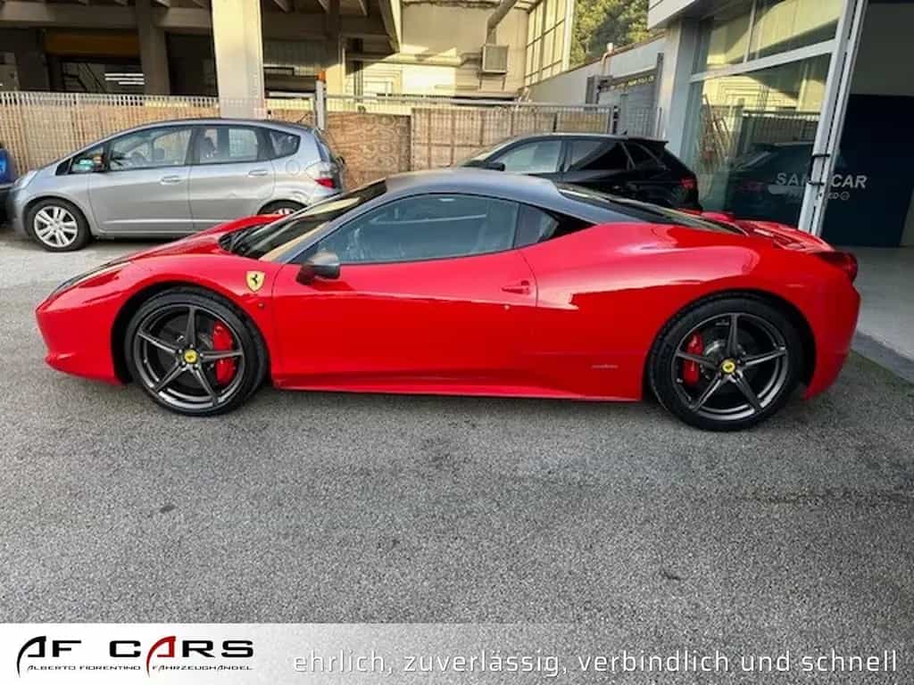 Ferrari 458 ITALIA COUPE 1.Hand, lückenlos Scheckheft U- 04/2011-photo-11