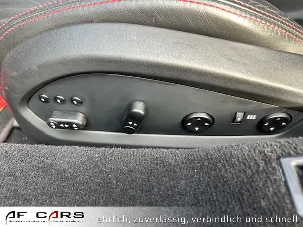 Ferrari 458 ITALIA COUPE 1.Hand, lückenlos Scheckheft U- 04/2011-photo-16