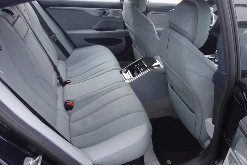 ALPINA B8 Gran Coupé UPE-207720,- Individual, Lavalina- 01/2022-photo-8