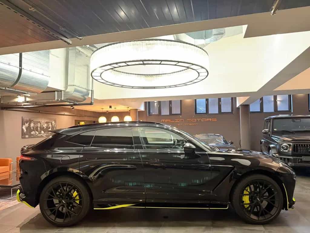 Aston Martin DBX 707 SPECIAL AMR 24 F1  2025 FACELIFT 10/2025-photo-6